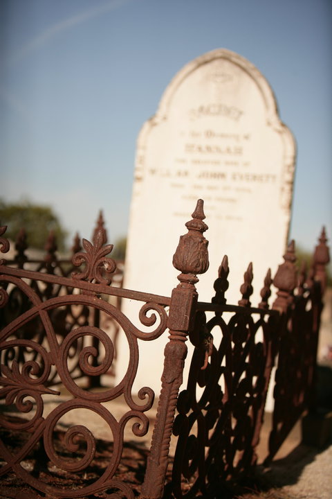 Mathoura Pioneer Cemetery - Tourism Cairns 0
