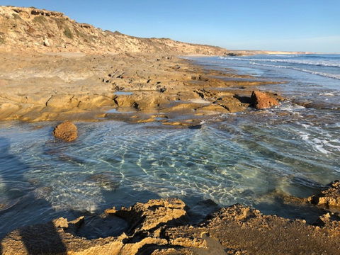 Streaky Bay - Back Beach - Tourism Cairns 0