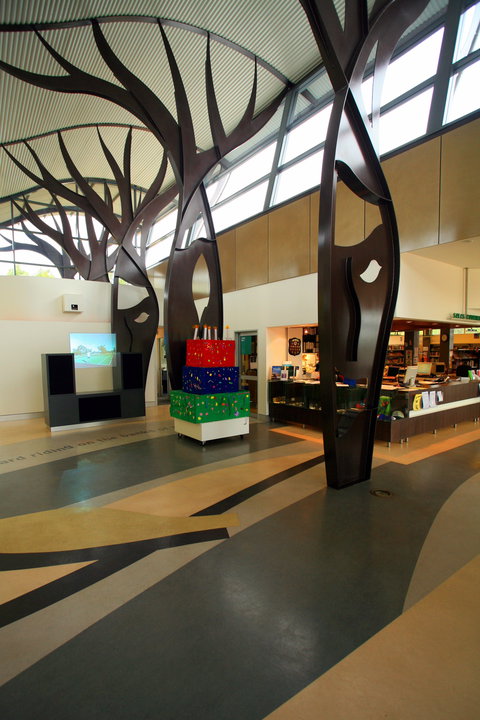 Dogwood Crossing, Miles - Tourism Cairns 2