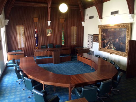 Museum Of The Riverina Historic Council Chambers Site - Tourism Cairns 1