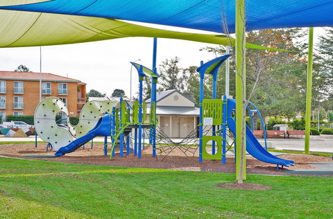Queen Elizabeth Ll Park Queanbeyan - Tourism Cairns 0