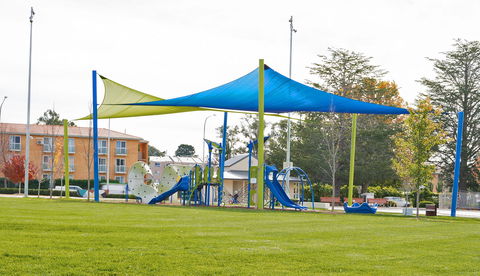 Queen Elizabeth Ll Park Queanbeyan - Tourism Cairns 1