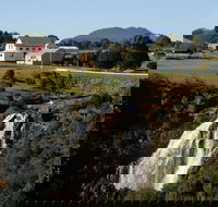 Waratah Falls - Tourism Cairns