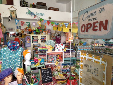 Alie Jane Travel Accessories And Designs - Tourism Cairns 0