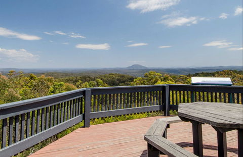 Finchley Lookout - Tourism Cairns 0