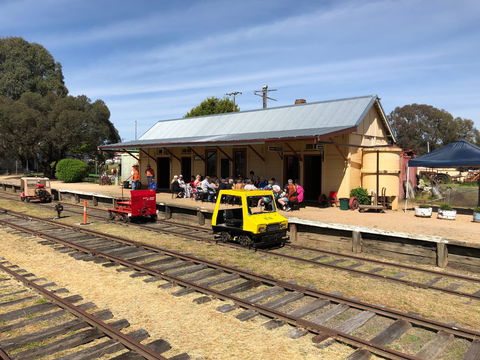 Oberon Tarana Heritage Railway - Tourism Cairns 0