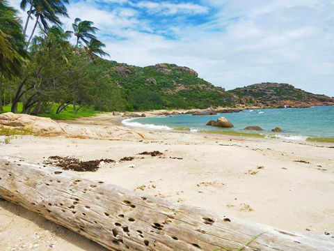 Bowen's Murray's Bay - Tourism Cairns 2