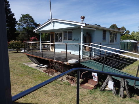 Eildon Dams Museum - Tourism Cairns 2