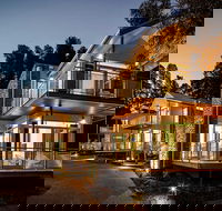 Hepburn Bathhouse  Spa