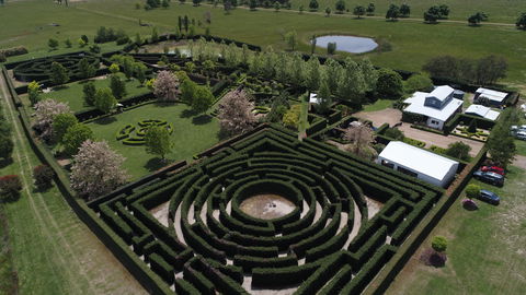 High Country Maze - Tourism Cairns 0