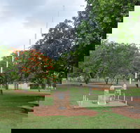 Mataranka War Memorial - Tourism Cairns