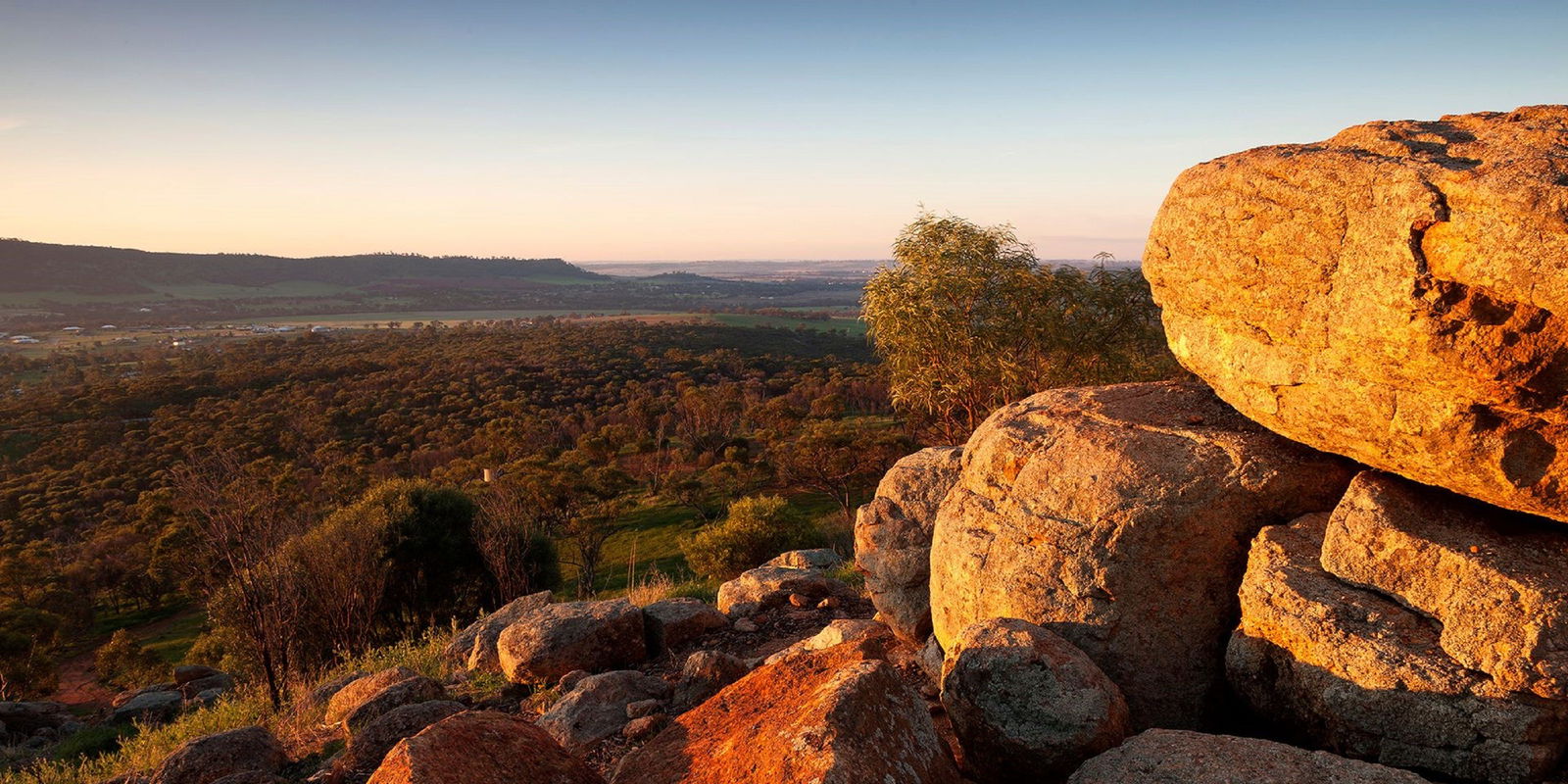 Mount Observation WA Tourism Cairns