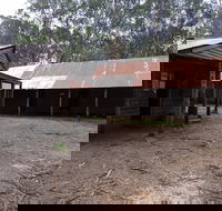 Razorback Hut - Tourism Cairns