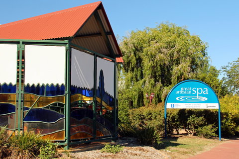 The Great Artesian Spa, Mitchell - Tourism Cairns 1