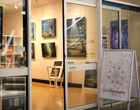 Ultragrafik Fine Art Gallery - Tourism Cairns 0