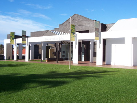 Warrnambool Art Gallery - Tourism Cairns 0