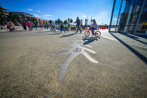 Waterfront Art Trail - Tourism Cairns 2