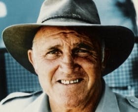 Absaloms Gallery - Tourism Cairns 0