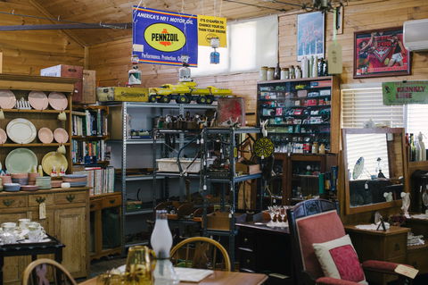 Bowning Antique Centre - Tourism Cairns 1