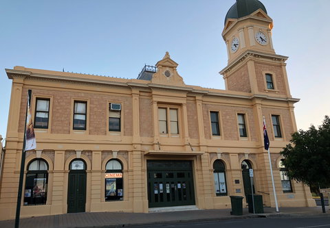 Cinema, Moonta - Tourism Cairns 2