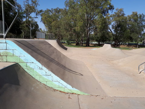 Cootamundra Skate Park - Tourism Cairns 2