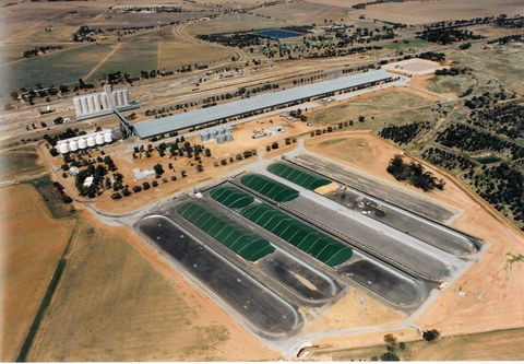 Co-operative Bulk Handling (CBH) Wheat Storage And Transfer Depot - Tourism Cairns 0