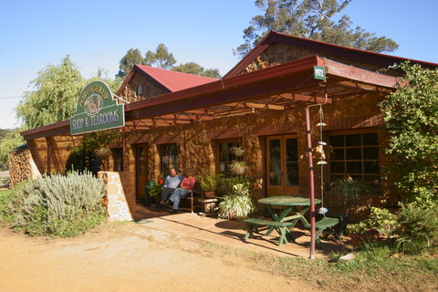 Flavours Of The Porongurup Range Trail - Tourism Cairns 1