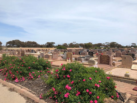 Kadina Cemetery - Tourism Cairns 2