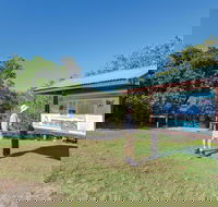 Mara Creek Picnic Area - Tourism Cairns