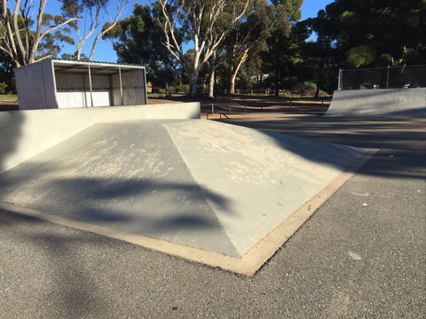 Moonta Skatepark - Tourism Cairns 0