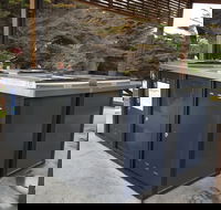 Whitemark Foreshore Picnic Area - Tourism Cairns