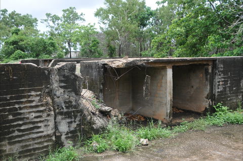 WWII Quarantine Anti Aircraft Battery Site - Tourism Cairns 1