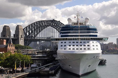 Airport Shuttle Transfer From Sydney Airport To Circular Quay Cruise Terminal - Tourism Cairns 0