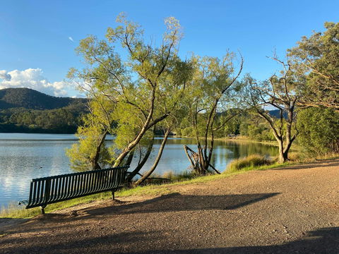 Eildon Pondage Walk - Tourism Cairns 0