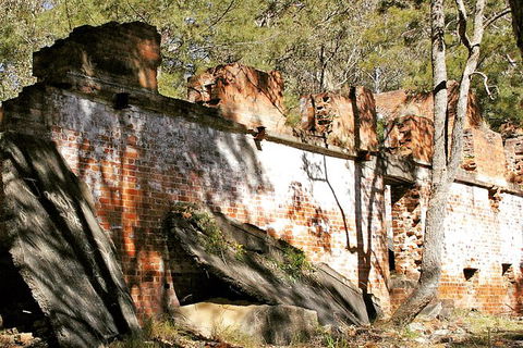 Newnes Ruins Walking Tour - Tourism Cairns 3