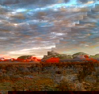 5-Hour Kata Tjuta Sunrise Tour from Ayers Rock with Breakfast - Tourism Cairns