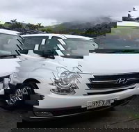 IMAX Private Transfer 7 Guests Cairns Airport to Hotels in Cairns City - Tourism Cairns