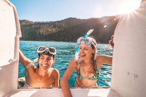 4 Day And 3 Night Whitsunday Maxi Sailing Adventure On Broomstick - Tourism Cairns 5