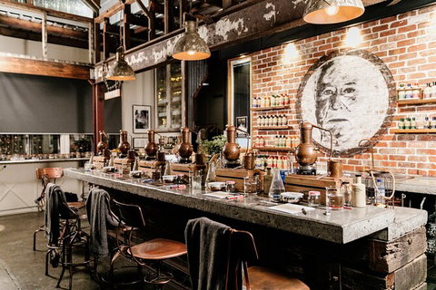 Making Your Own Gin Distillery Tour And Tasting Experience - Tourism Cairns 2