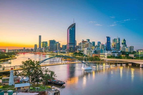 Brisbane Airport Transfers : Brisbane Airport BNE To Brisbane In Luxury Car - Tourism Cairns 5