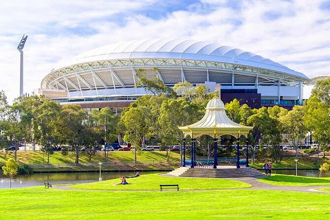 Adelaide Airport Transfers : Adelaide City To Airport ADL In Luxury Car - Tourism Cairns 8