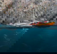 Tasman Peninsula full day kayaking tour - Tourism Cairns
