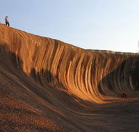 Wave Rock - Tourism Cairns