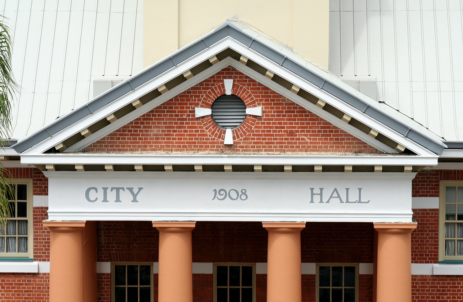 Tiaro QLD Tourism Cairns