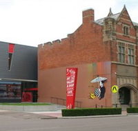 Maitland Regional Art Gallery - Tourism Cairns