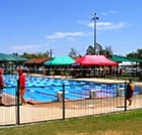 Charleville Swimming Pool - Tourism Cairns