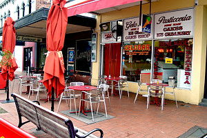 Gelobar - Tourism Cairns 0