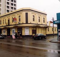 Lord Raglan Hotel - Tourism Cairns