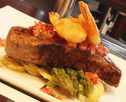 Southern Cross Tavern - Tourism Cairns 0