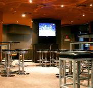 Glasshouse Hotel - Tourism Cairns
